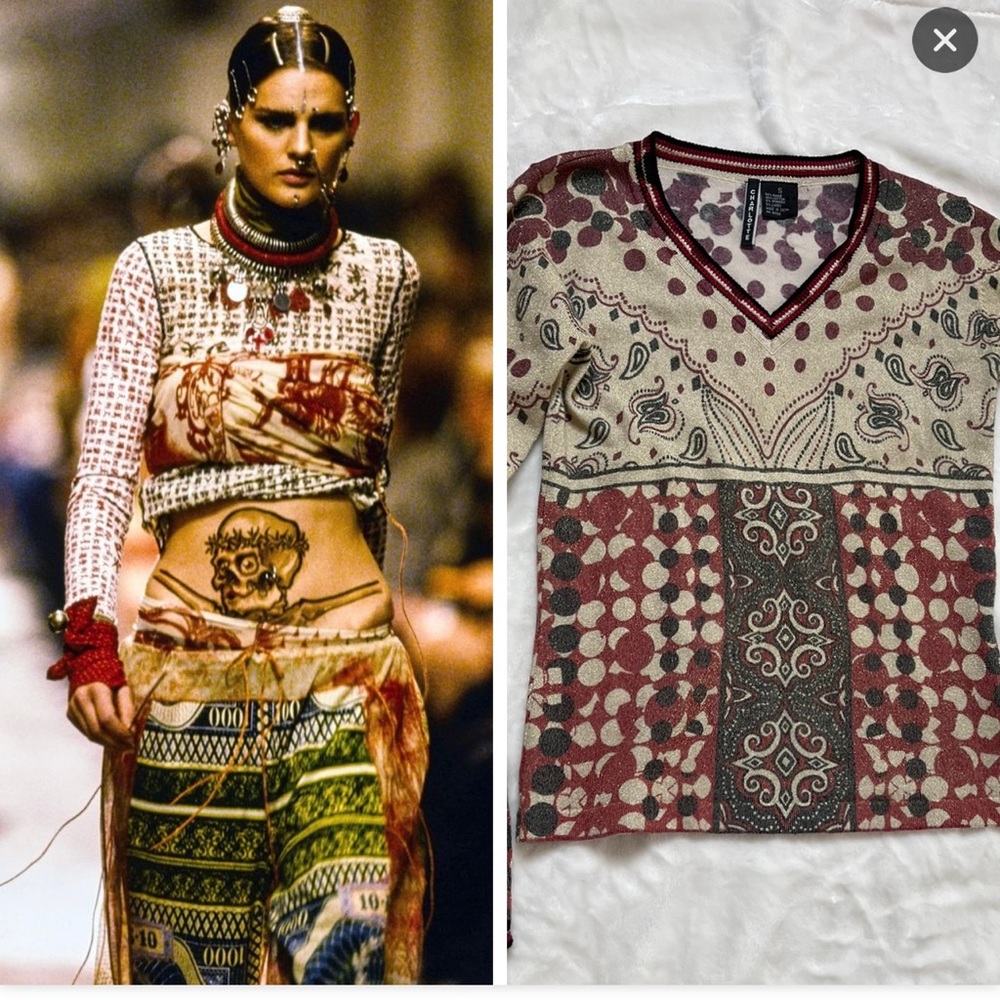 Charlotte Y2K Abstract Long Sleeve Knit Top Size small red cream paisley